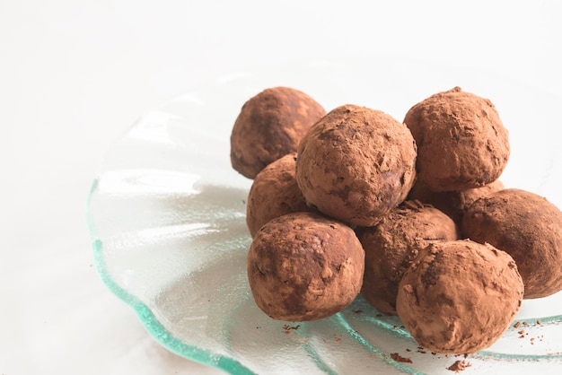 Bolinhas de batata doce e trufas de chocolate