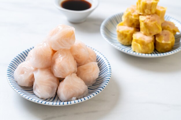 bolinho de massa no vapor chinês camarão