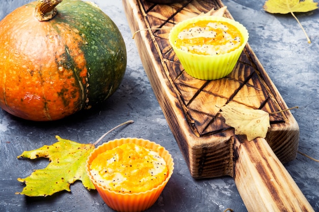 Bolinho de outono com abóbora