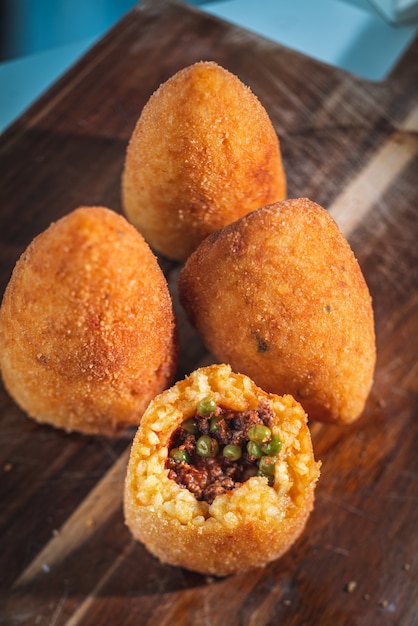 Bolinhos de arroz caseiros deliciosos