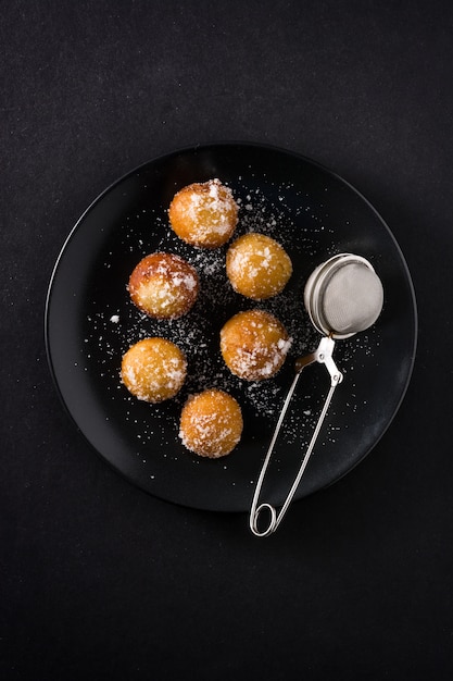 Bolinhos de carnaval ou buñuelos de viento para a semana santa