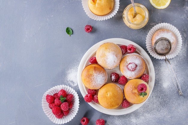 Bolinhos de Limão com Framboesas