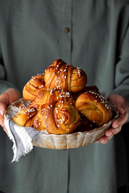 Bollos suecos de calabaza con cardamomo y canela