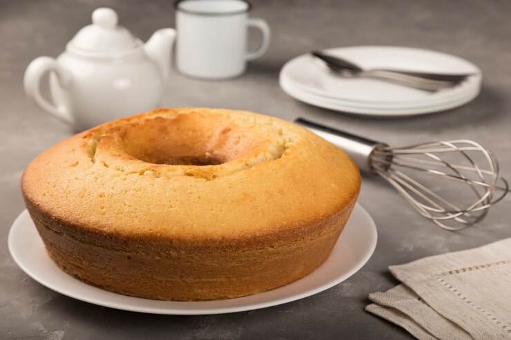 Foto bolo caseiro delicioso na mesa