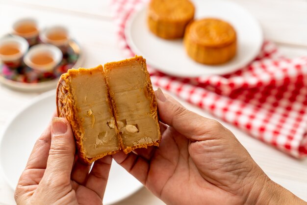 Bolo chinês da lua para o festival chinês do meio do outono