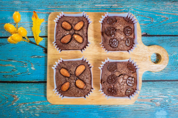 Bolo de brownie caseiro.