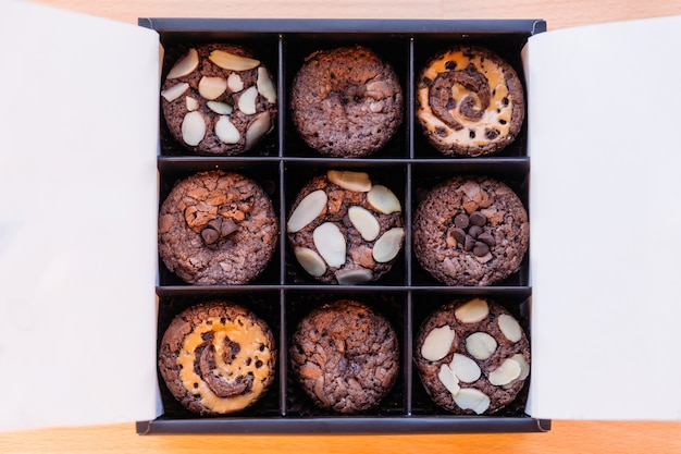 Bolo de brownie cup set.