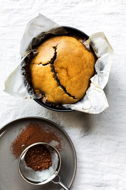 Bolo de café caseiro em uma panela springform