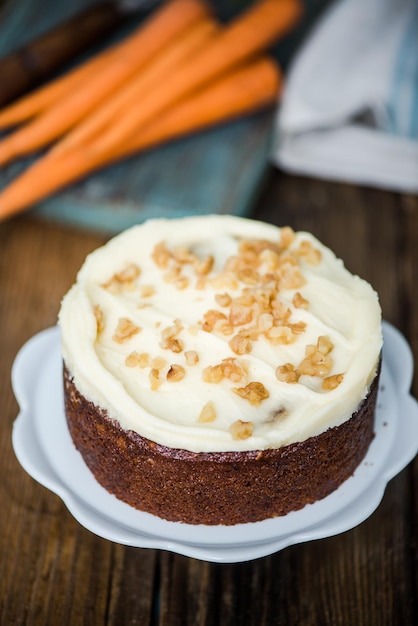 Bolo de cenoura fresco caseiro