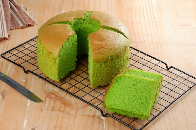 Bolo de chiffon pandan fofo