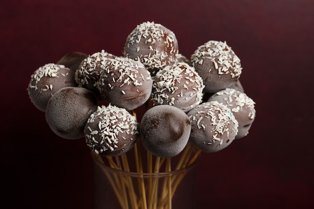 Foto bolo de chocolate aparece