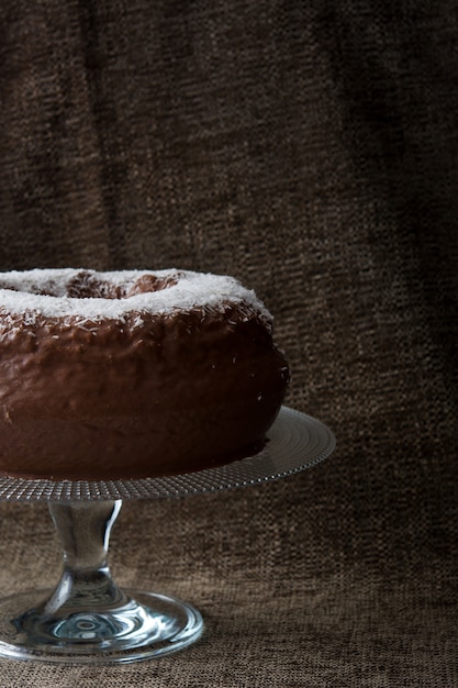 Foto bolo de chocolate e coco