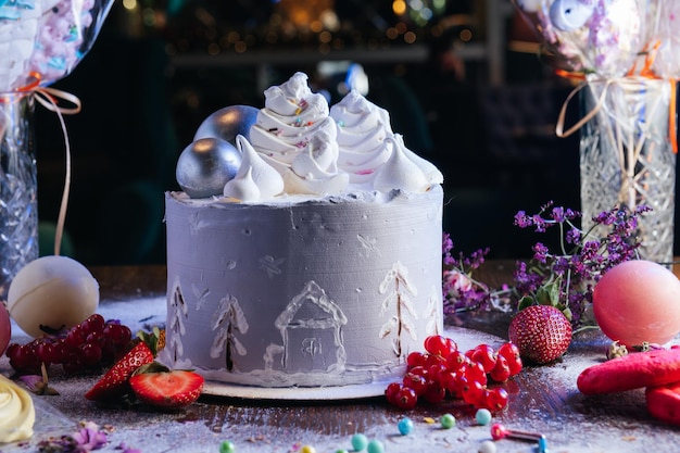 Bolo De Creme De Natal Com Decoração