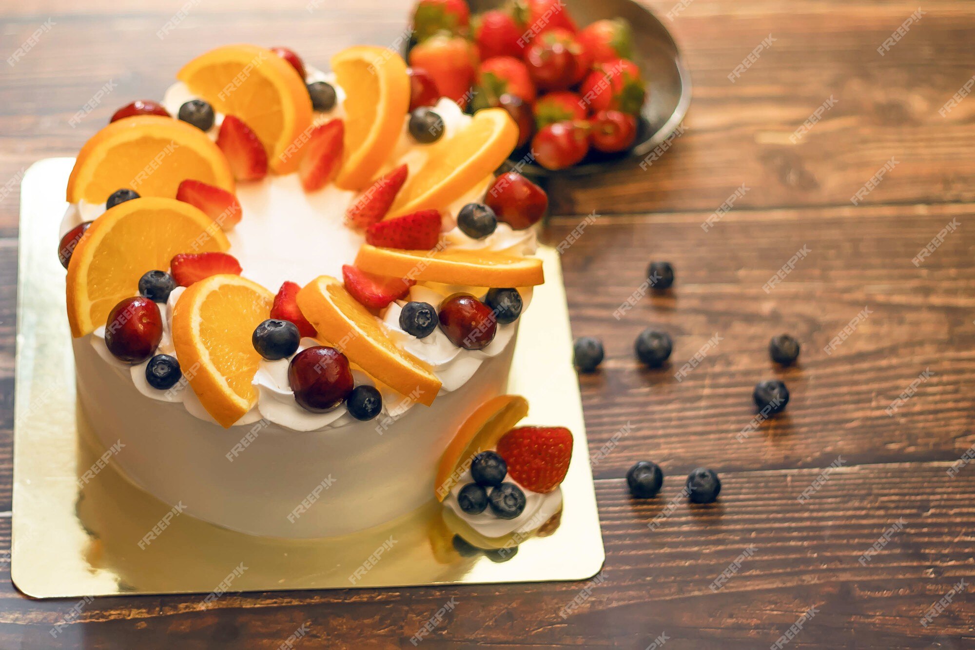 Bolo da princesa foto de stock. Imagem de fruta, bebida - 45941400