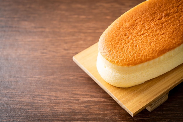 Bolo de queijo em estilo japonês