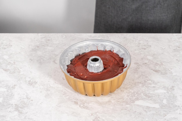 Foto bolo de veludo vermelho