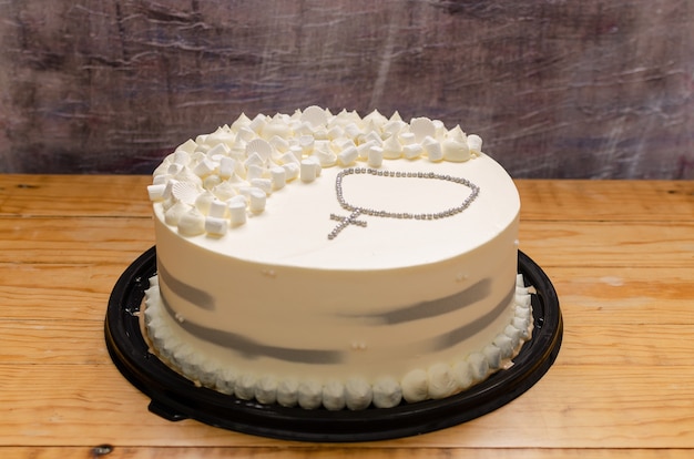 Foto bolo tres leches feito para uma festa de batismo