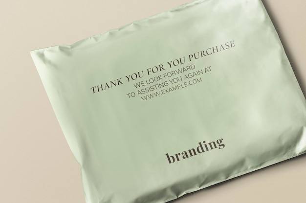 Bolsa de correo verde embalaje mínimo para marcas psd