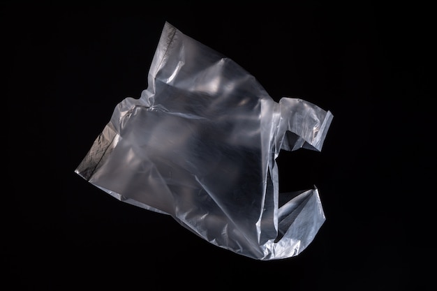Foto bolsas de basura de plástico de color transparente.