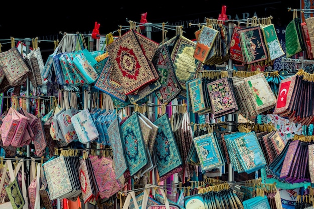 Bolsas de tela tejidas a mano de estilo tradicional