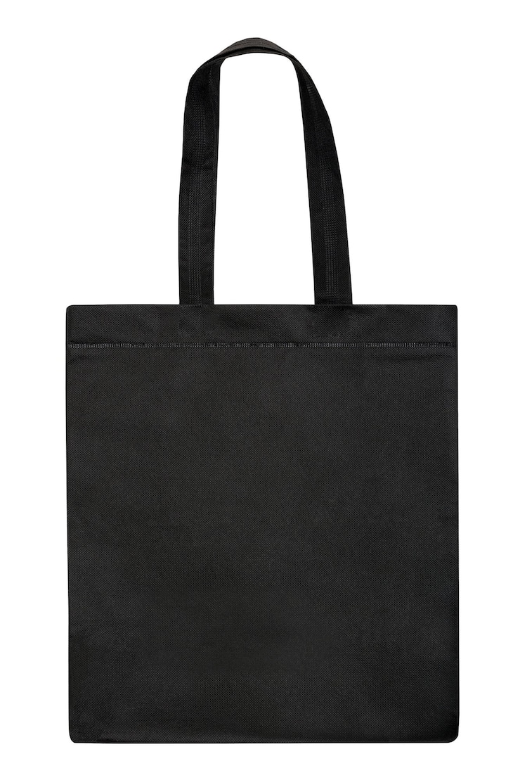 Bolso de tecido preto isolado sobre fundo branco