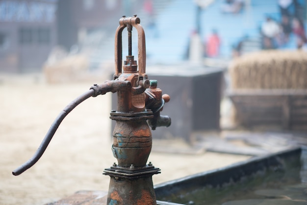 Bomba de agua de mano