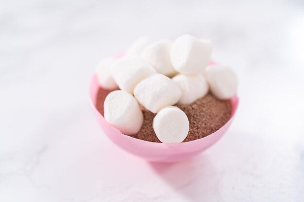 Bombas de chocolate quente