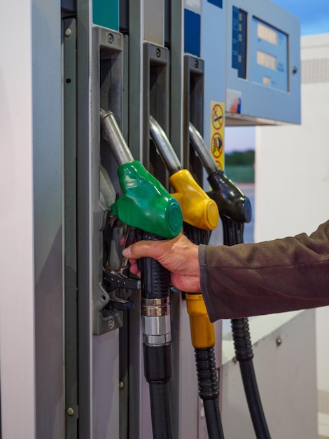 Foto bombas de combustível de posto de gasolina