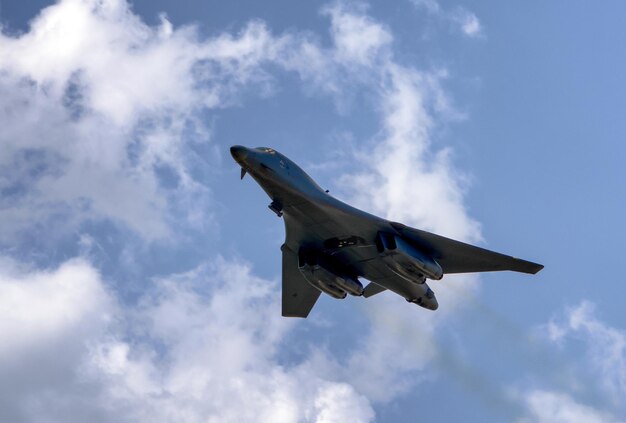 Bomber B1 Bone Lancer