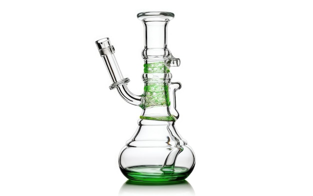 Bong de vidro de elegância de tubo de água em fundo transparente branco ou PNG