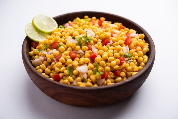 Boondi Chaat o Bundi Bhel, bocadillo popular en la carretera de la India