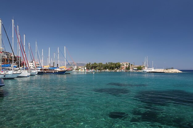 Boote in der Stadt Datca