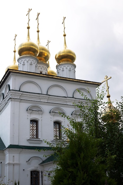 Foto bor nizhny novgorod region rússia 30 de julho de 2020 igreja do ícone da mãe de deus o sinal