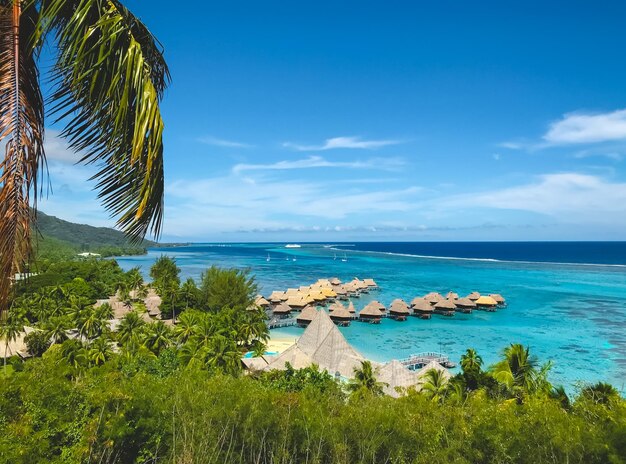 Bora Bora Luxus-Strandresort-Meereslandschaft