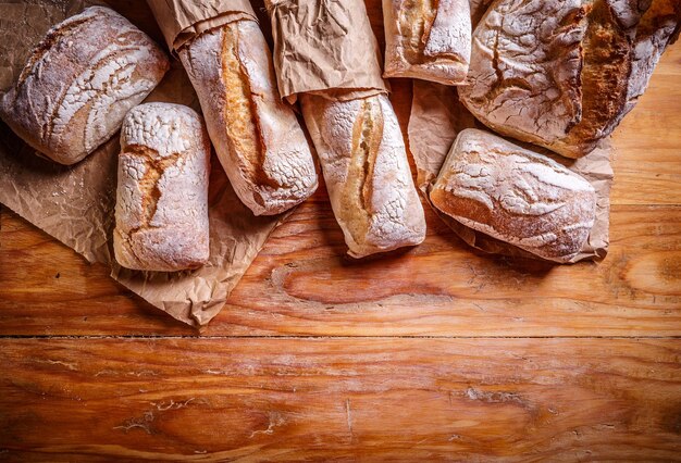 Foto borda de pão fresco