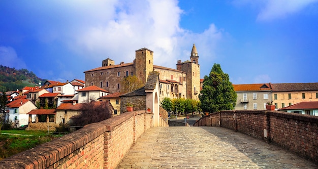 Bormida Kloster und Burg