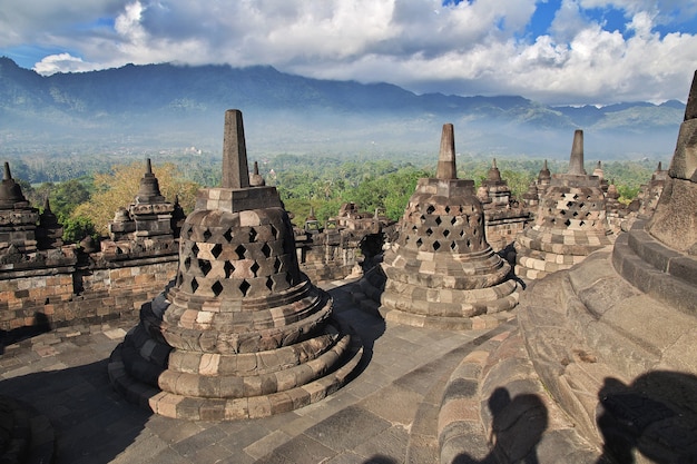 Borobudur, el gran templo budista de Indonesia