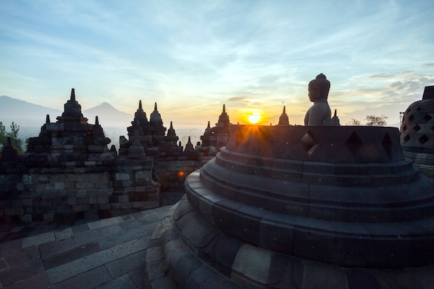 Borobudur Tempel Dämmerung