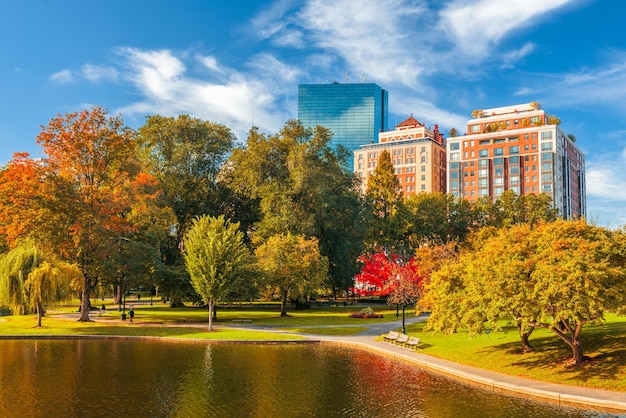 Boston Massachusetts EE.UU. durante el otoño