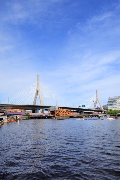 Boston-Zakim-Bunker-Hill-Brücke