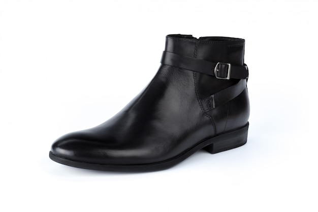 Botas de cuero mujer invierno aisladas