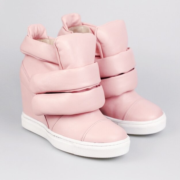 Botas rosadas femeninas