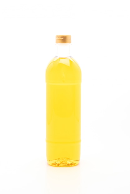 Foto botella de aceite en blanco