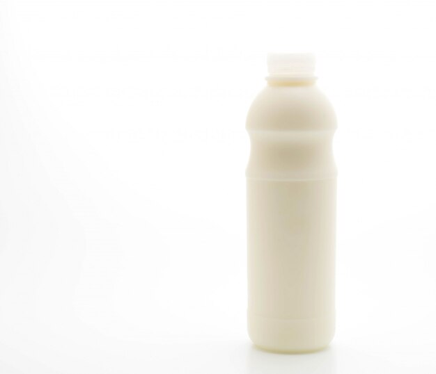 botella de leche fresca