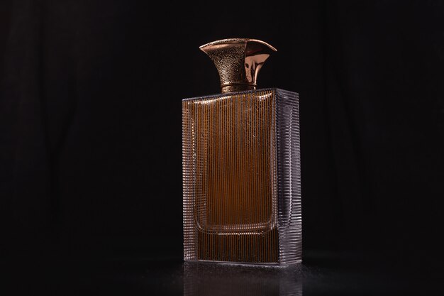 Foto botella de perfume