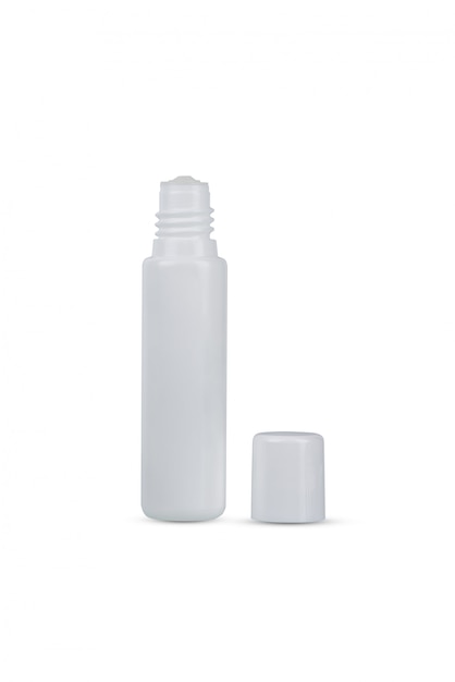 Botella plástica blanca de las gotas de ojo aislada en blanco