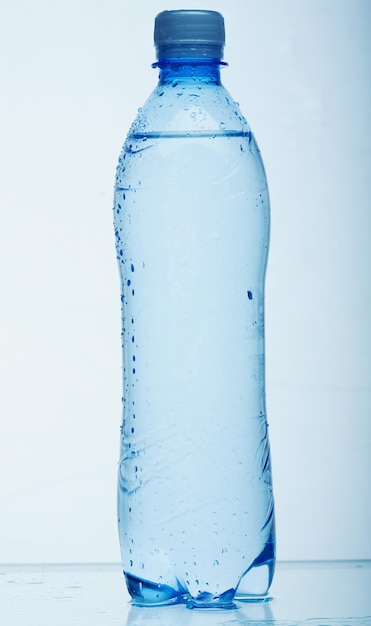 Botella de plástico de agua