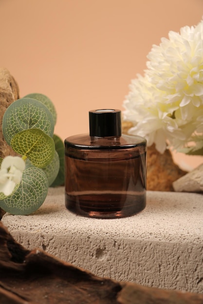 botella de producto perfumero