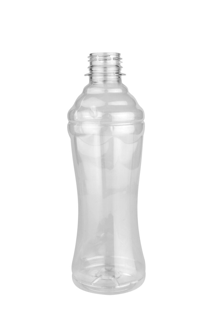 Foto botella vacía aislada sobre un fondo blanco