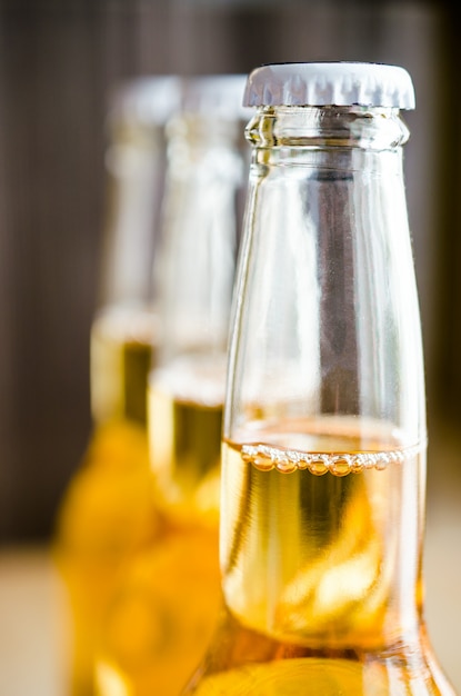 Foto botellas de cerveza